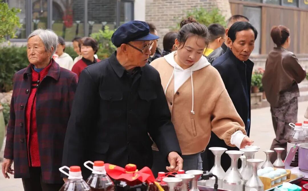 微信图片_20251003230331_387_301 图片