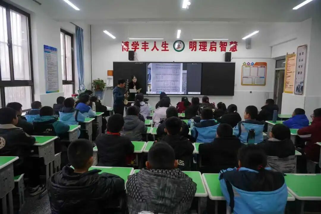 22bc0aec13a0d334b3969746379ed545 图片