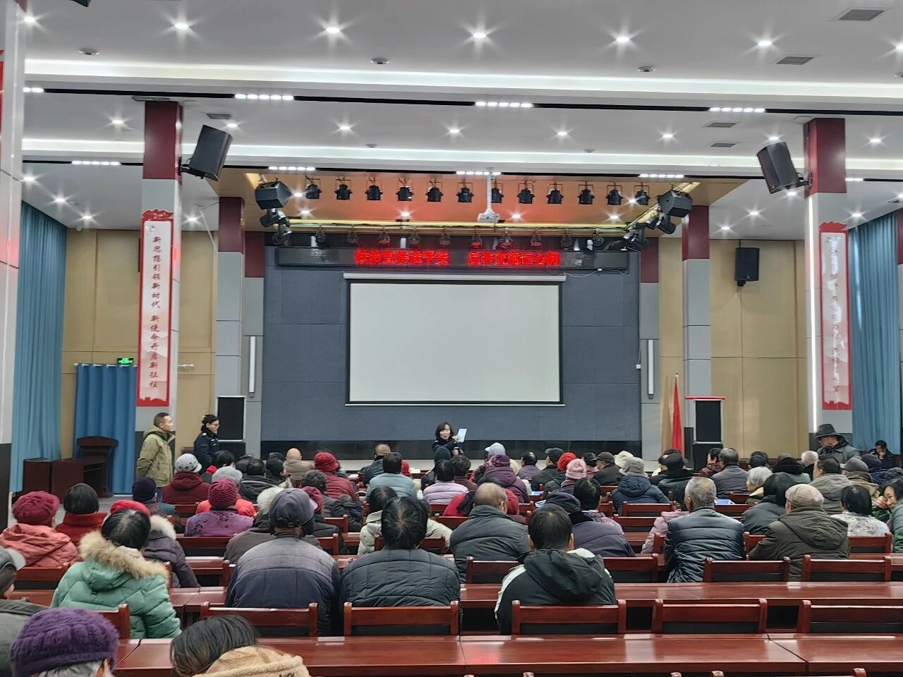 反诈宣传进乡村