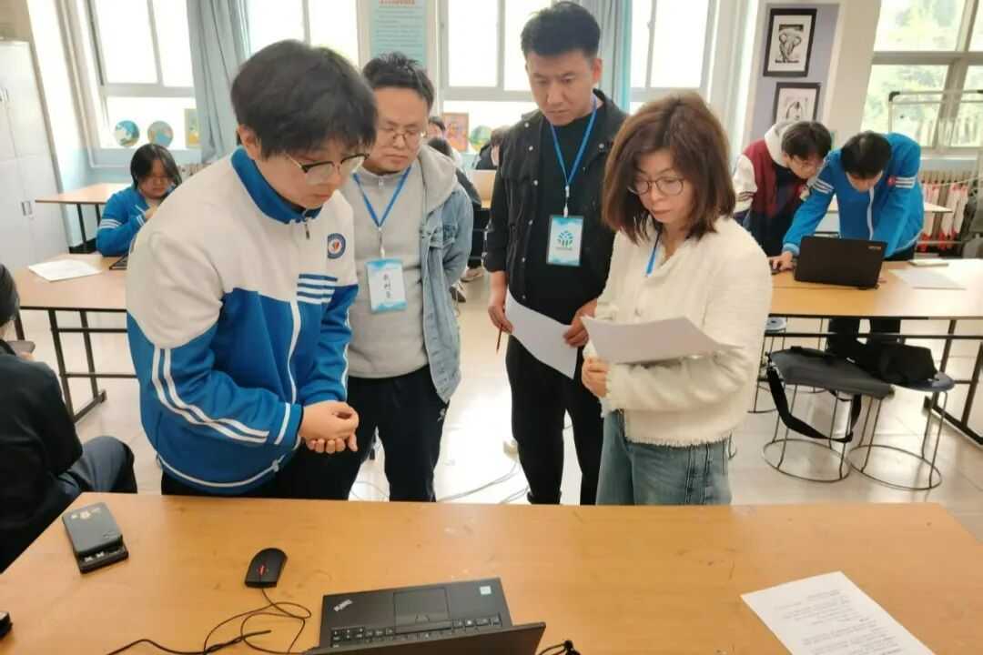 阎良区全力打造区域科创教育特色品牌