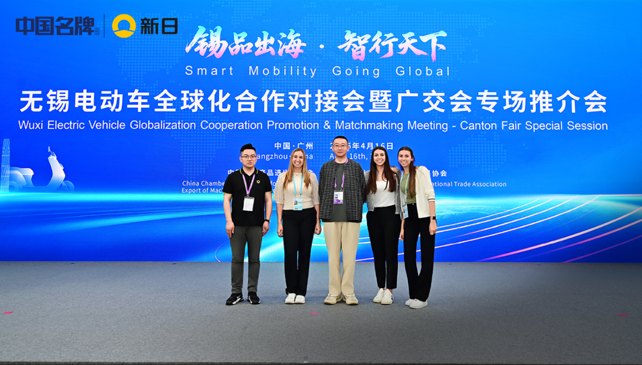 19a4c818416bf68f8042e33d166f6e95