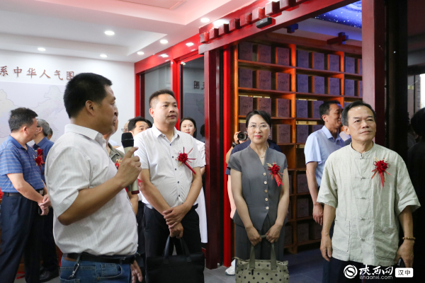 图片2 图片2